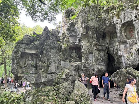 利川來鳳哪個大：地域之辨與文化之深探